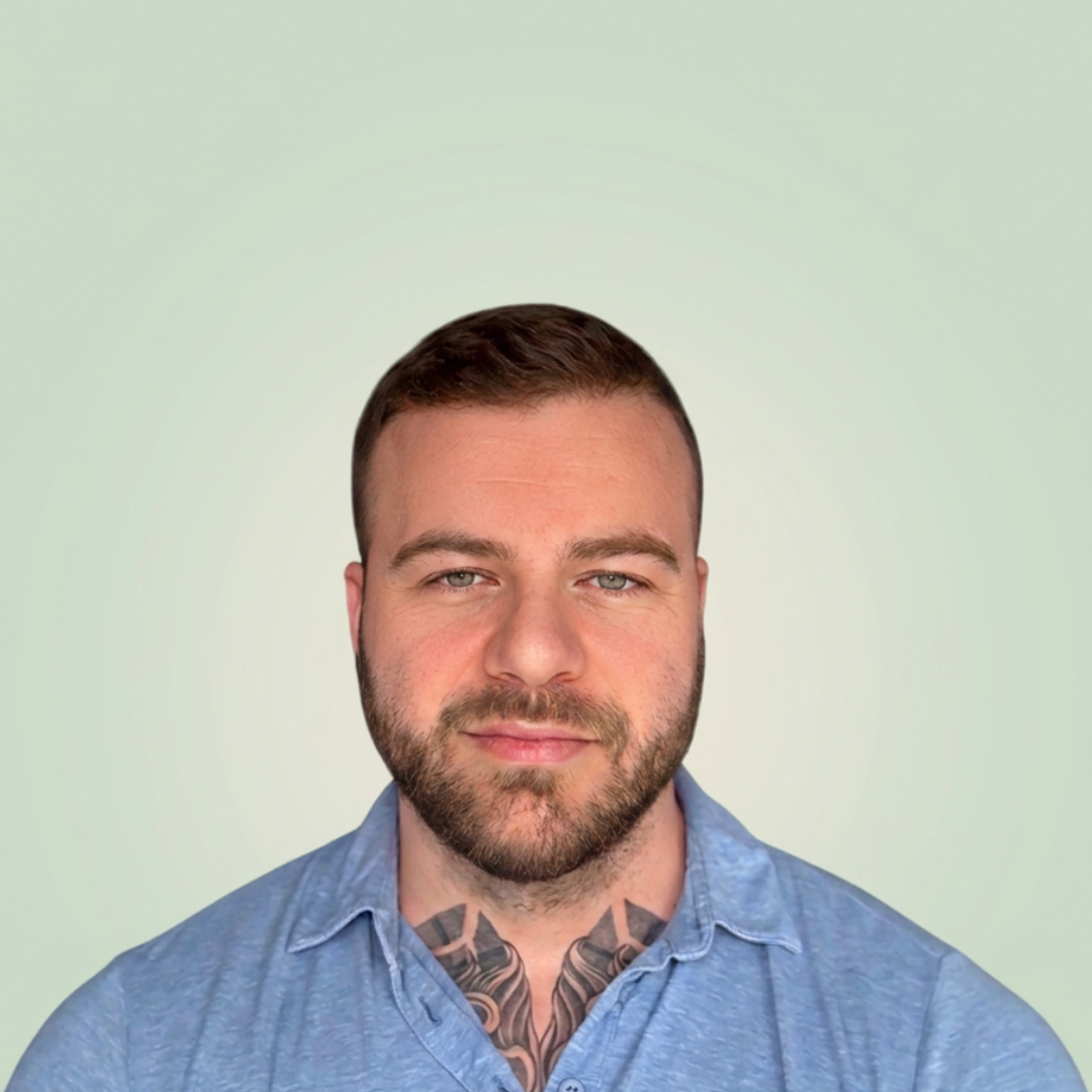 Oliver Wright, Revive & Thrive Over 40 coach